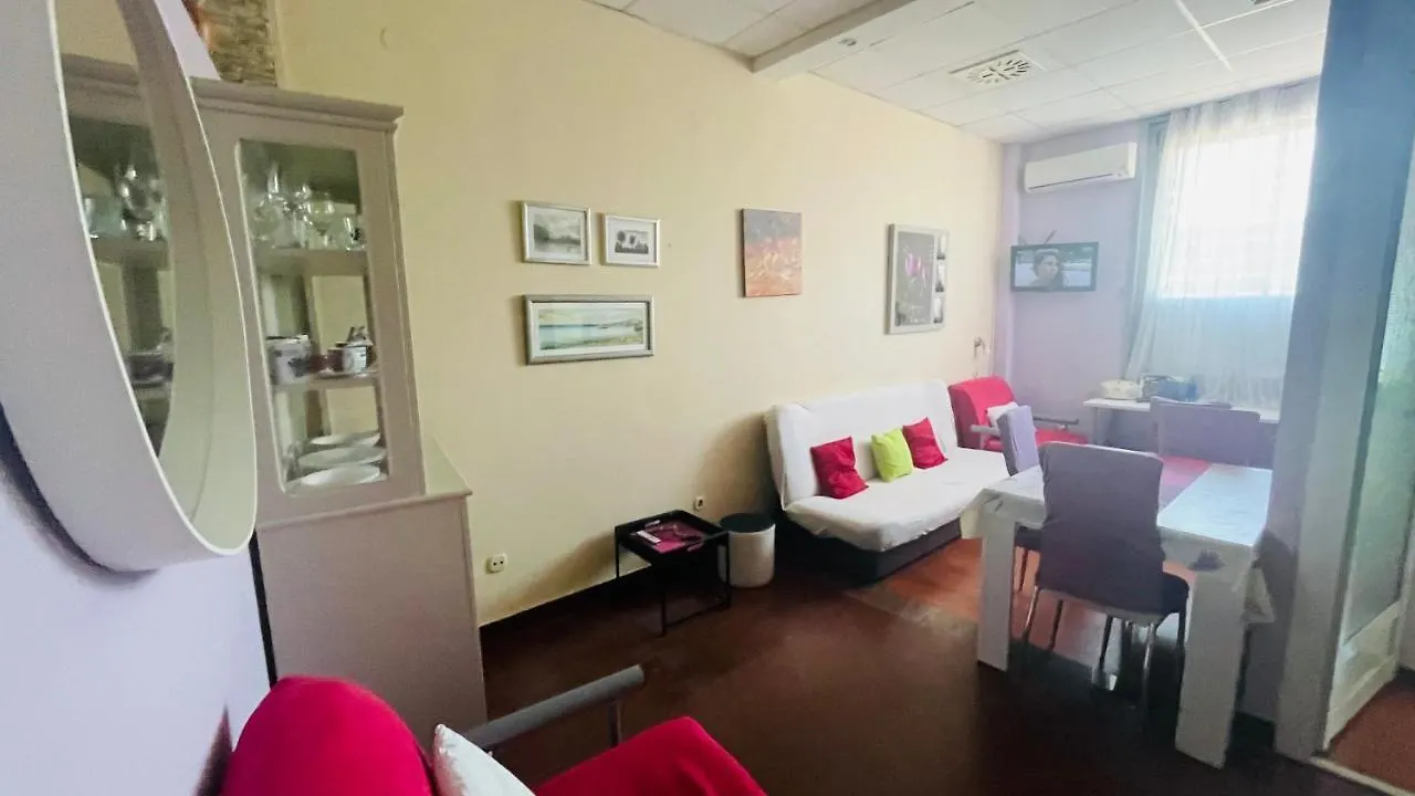 Vintage Apartment Inside City Galleria - Zadar
