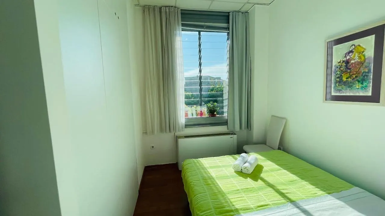 Vintage Apartment Inside City Galleria - Zadar